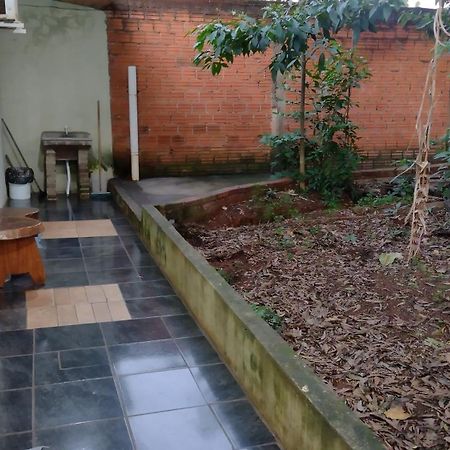 Liart Hospedajes Puerto Iguazú Exteriér fotografie